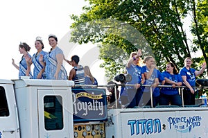 Rice Street Royalty at Parade